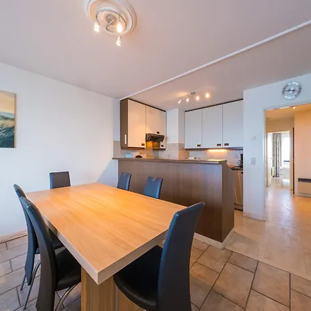 Flat In Center With Sea Views, Cleaning Included Apartamento